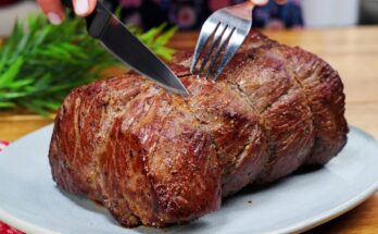 Perfectly Juicy Roast Beef! Easy and Simple to Prepare!
