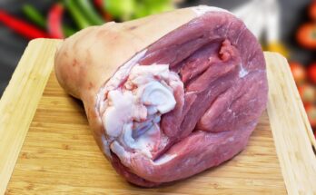 The Famous Snack That Drives the Whole World Crazy! Pork Knuckle 🍖🔥