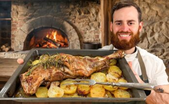 Lamb Expert Shows Us How to Prepare It for Christmas 🎄🍖